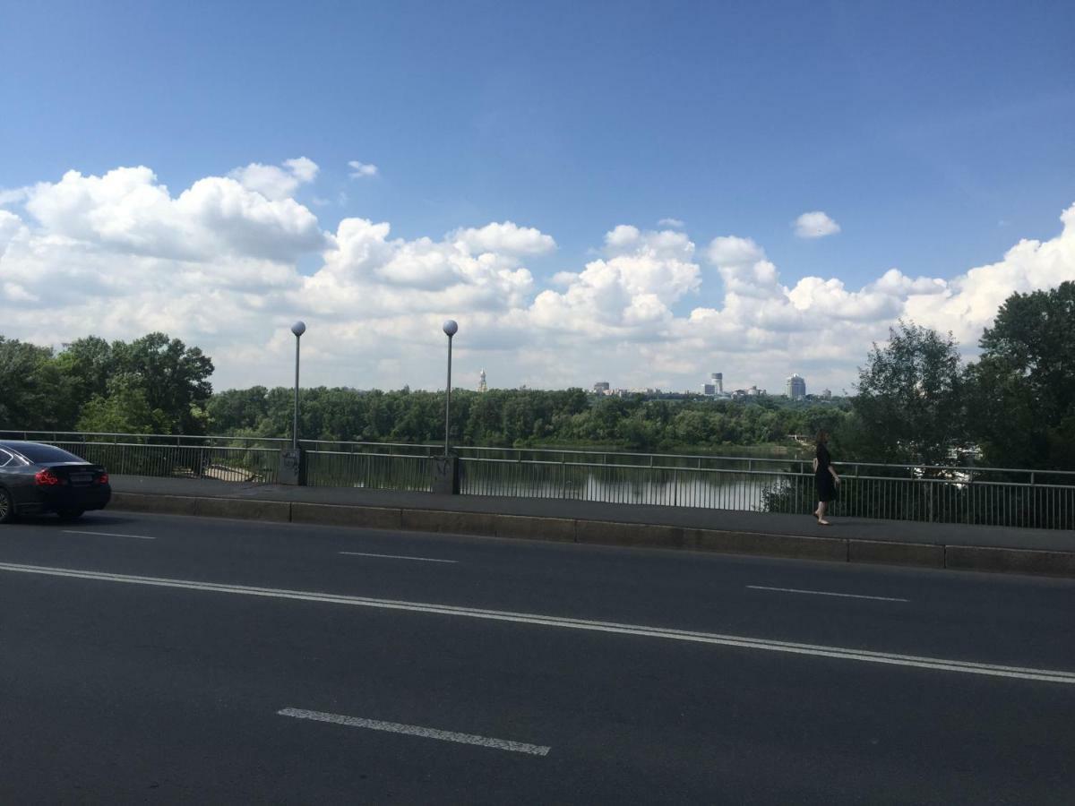 Апартаменты На Русановке Kiev Exteriör bild
